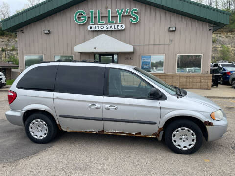 2004 Chrysler Town and Country for sale at Gilly's Auto Sales in Rochester MN