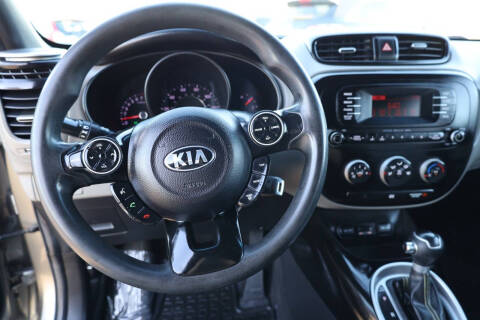 2015 Kia Soul +