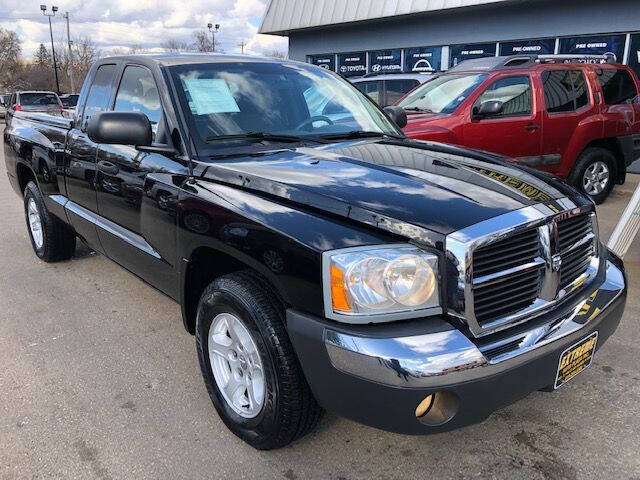 2005 Dodge Dakota for sale at Extreme Auto Plaza in Des Moines, IA