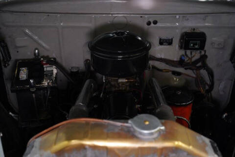 1946 Ford Super Deluxe