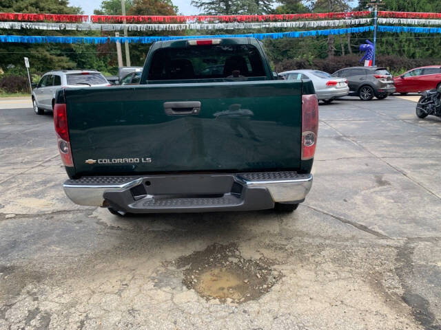 2005 Chevrolet Colorado for sale at Chuckie Bizzarro's Fleetwing Auto in Erie, PA