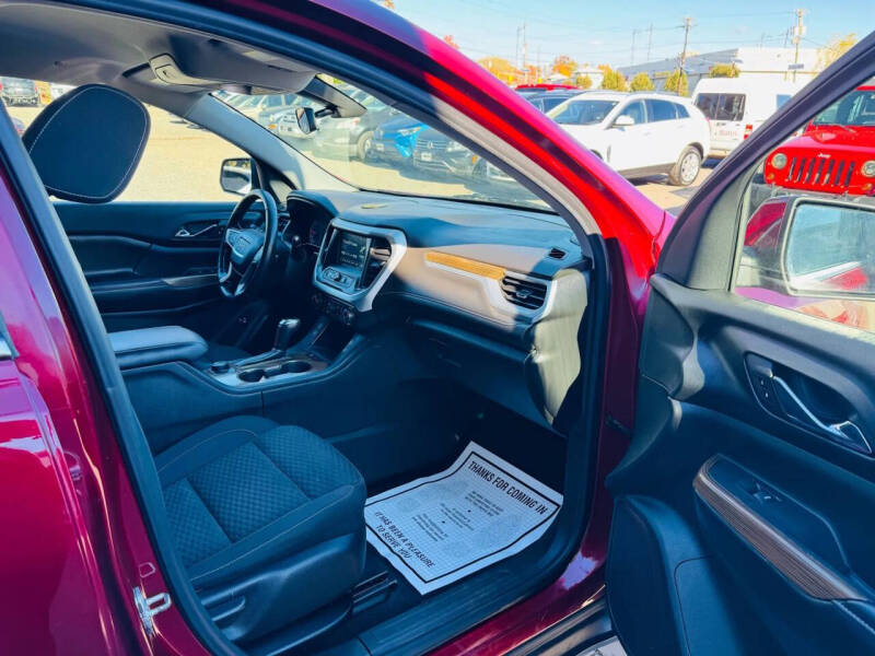 2018 GMC Acadia SLE-2