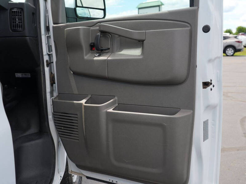 2017 Chevrolet Express 2500