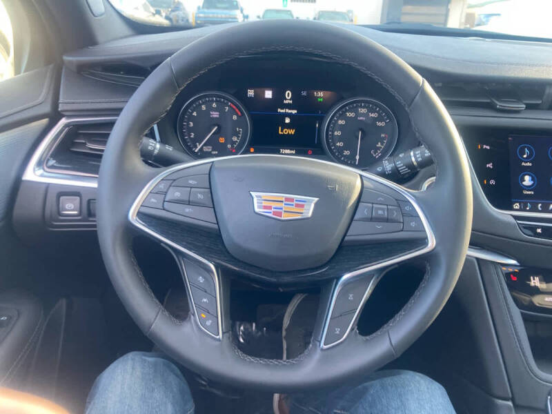 2025 Cadillac XT5 Premium Luxury