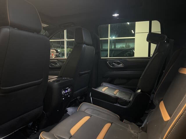 2023 GMC Yukon XL AT4