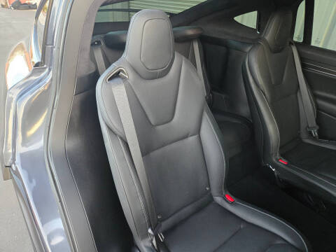 2022 Tesla Model X Plaid