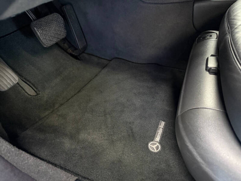 2005 Mercedes-Benz S-Class S 500 4MATIC