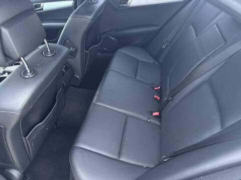 2010 Mercedes-Benz C-Class C 300 Luxury