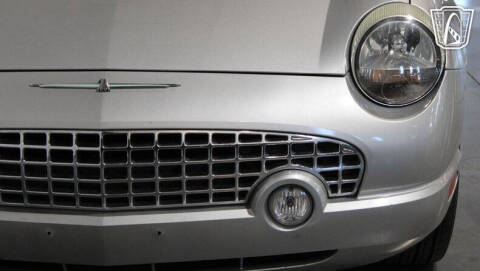 2004 Ford Thunderbird Deluxe