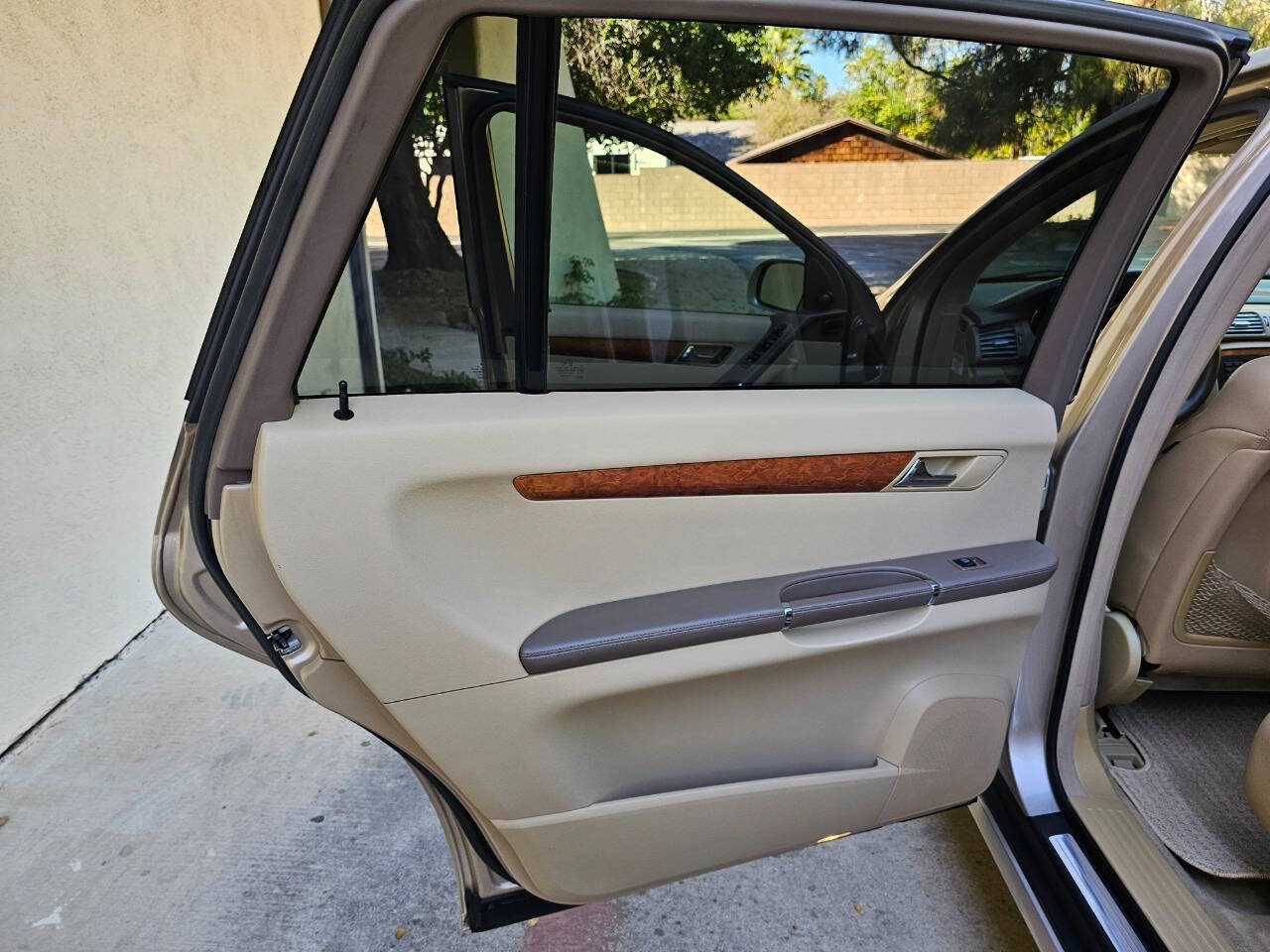 2007 Mercedes-Benz R-Class 34