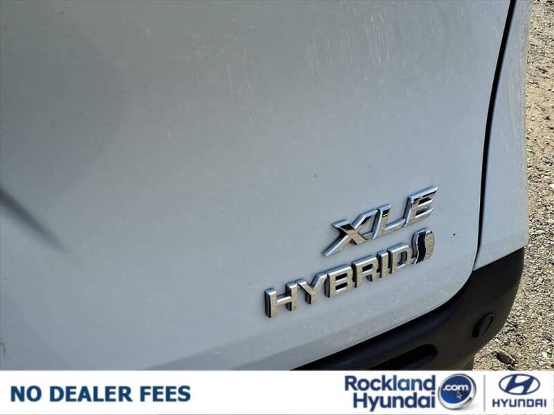 2023 Toyota Sienna XLE 7-Passenger