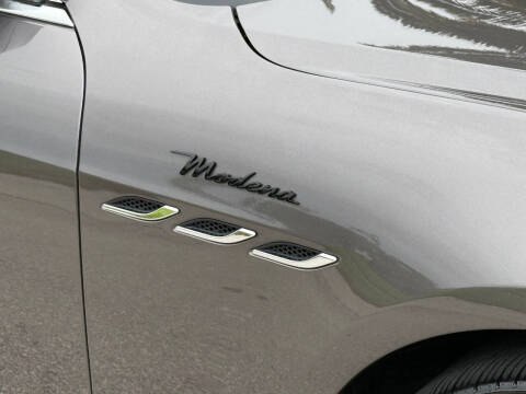 2022 Maserati Ghibli Modena