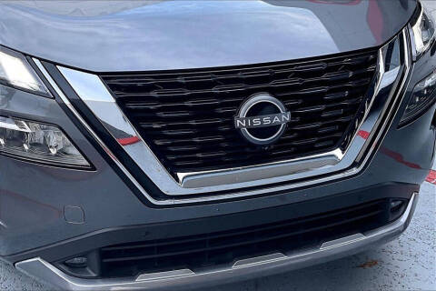 2022 Nissan Rogue SL