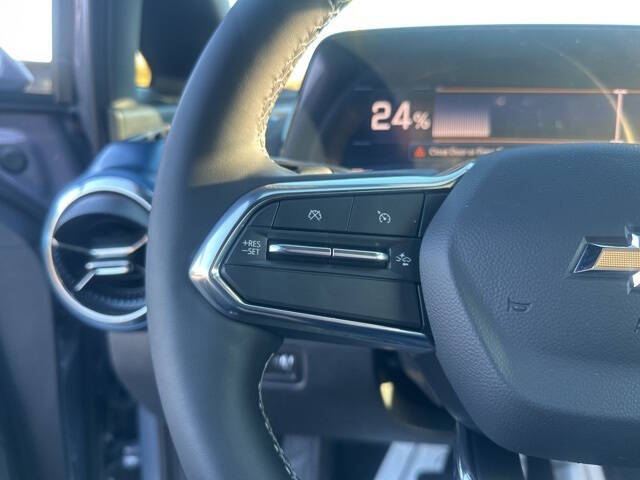 2026 Chevrolet Equinox EV LT 2