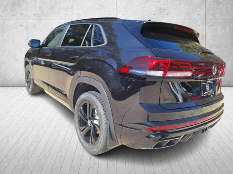 2026 Volkswagen Atlas Cross Sport SEL R-Line Black 4Motion