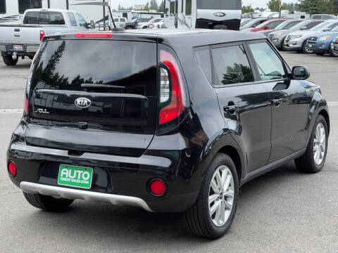 2018 Kia Soul +