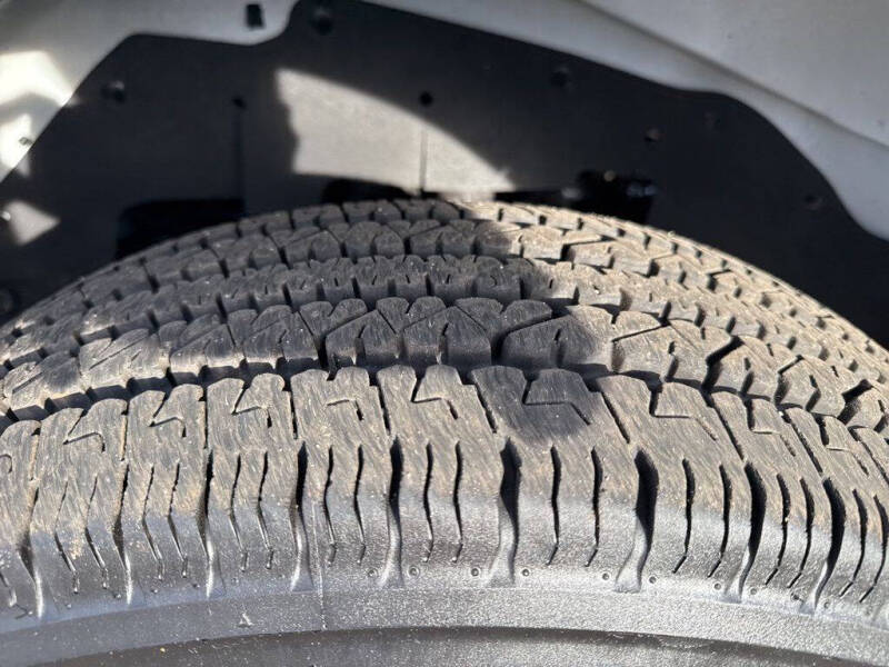 2024 GMC Savana 2500