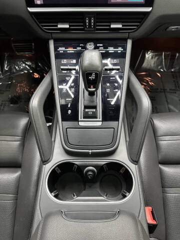 2019 Porsche Cayenne S