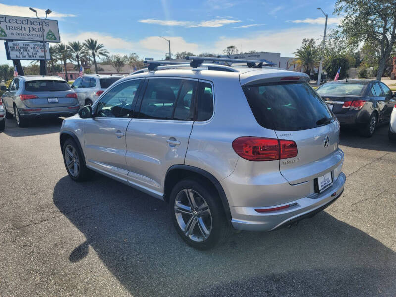 2017 Volkswagen Tiguan Sport photo 6