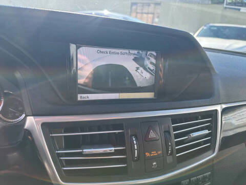 2010 Mercedes-Benz E-Class