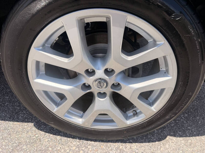 2011 Nissan Rogue SV
