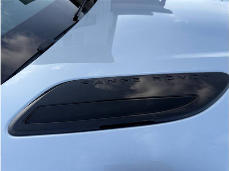 2021 Land Rover Range Rover Velar P400 R-Dynamic HSE