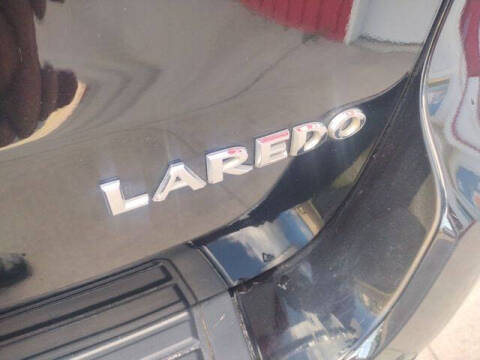 2020 Jeep Grand Cherokee Laredo