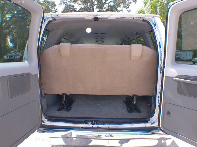 2012 Ford E-Series E-350 SD XLT