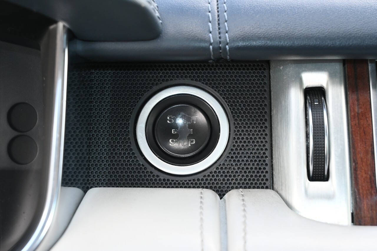 2016 Land Rover Range Rover 22