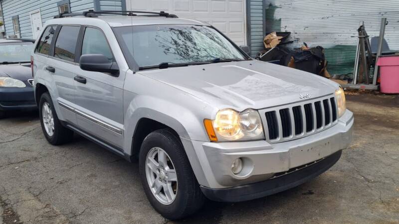 2006 Jeep Grand Cherokee for sale at MOUNT EDEN MOTORS INC in Bronx NY