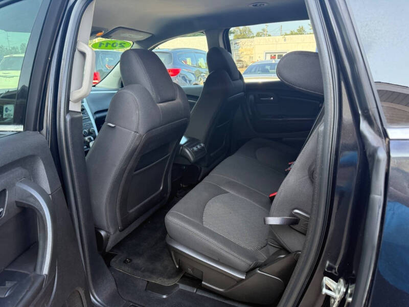 2011 Chevrolet Traverse LT