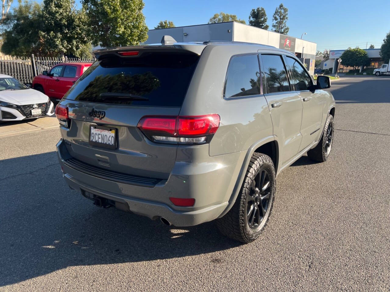 2019 Jeep Grand Cherokee for sale at ZRV AUTO INC in Brea, CA