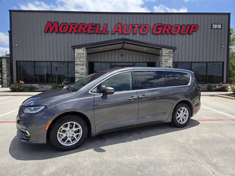2023 Chrysler Pacifica Touring L