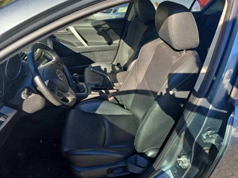 2013 Mazda MAZDA3 i Grand Touring