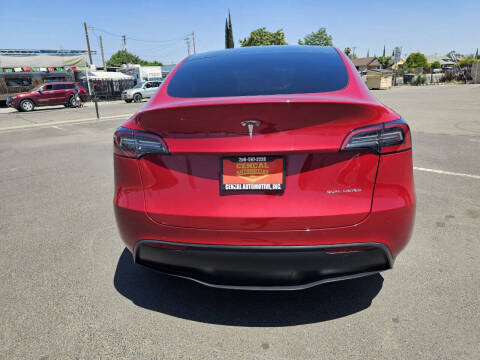2023 Tesla Model Y Long Range