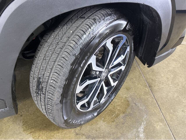 2024 Toyota Corolla Cross Hybrid