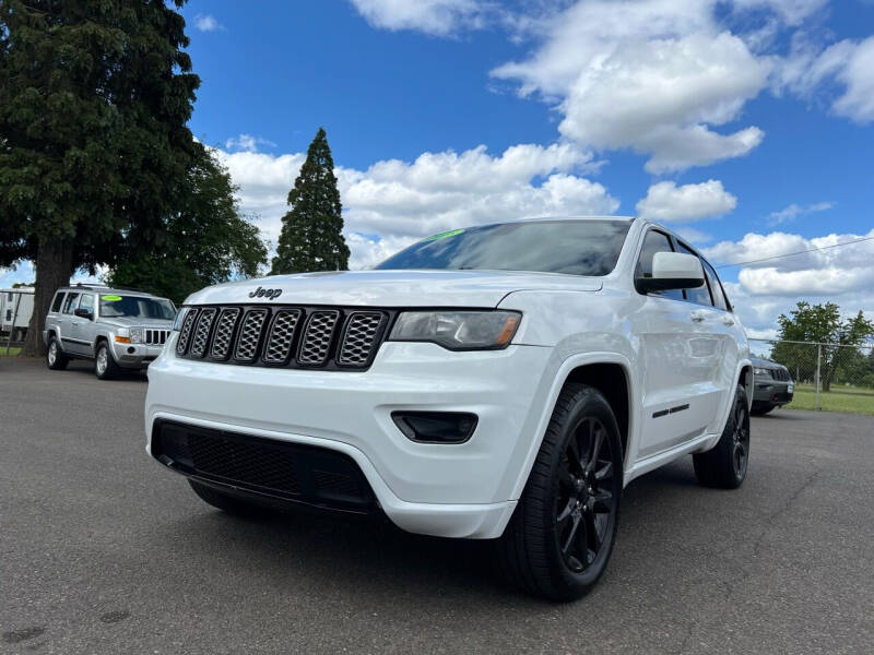 2018 Jeep Grand Cherokee for sale at Pacific Auto LLC in Woodburn OR