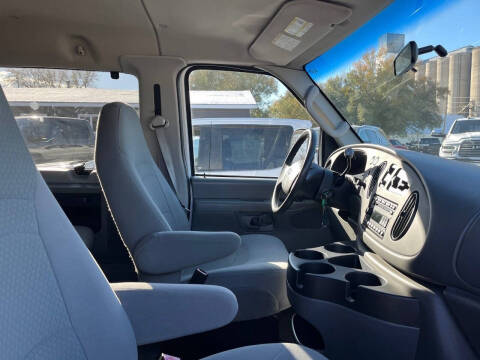 2008 Ford E-Series E-350 SD XLT