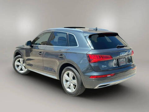 2019 Audi Q5 quattro Premium 45 TFSI