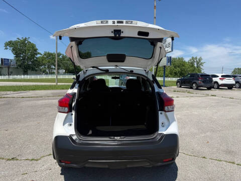 2018 Nissan Kicks S