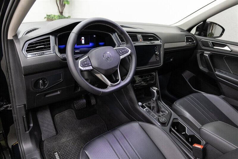 2022 Volkswagen Tiguan SE 4Motion