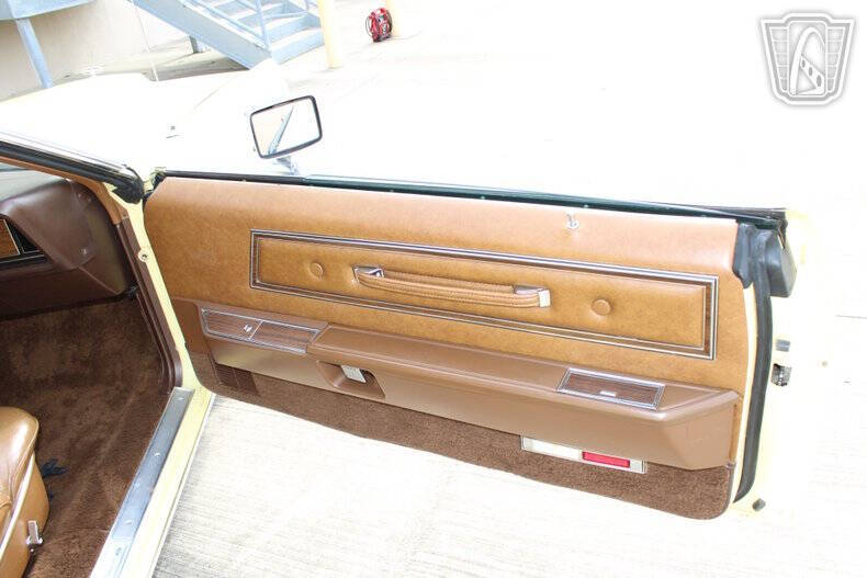 1972 Ford Thunderbird