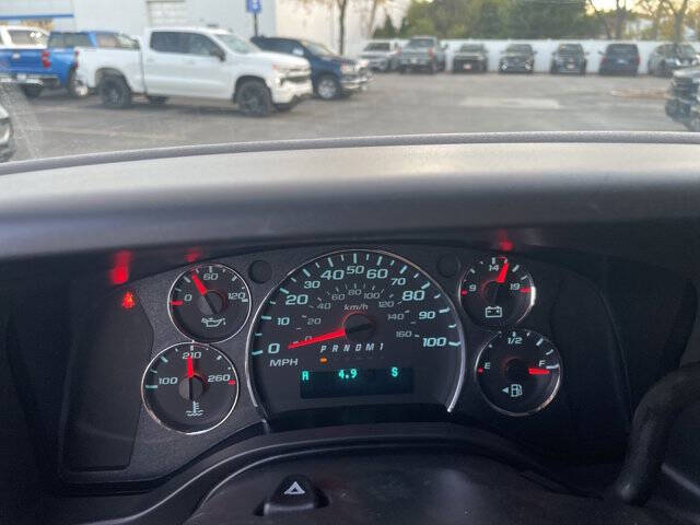 2025 Chevrolet Express 2500