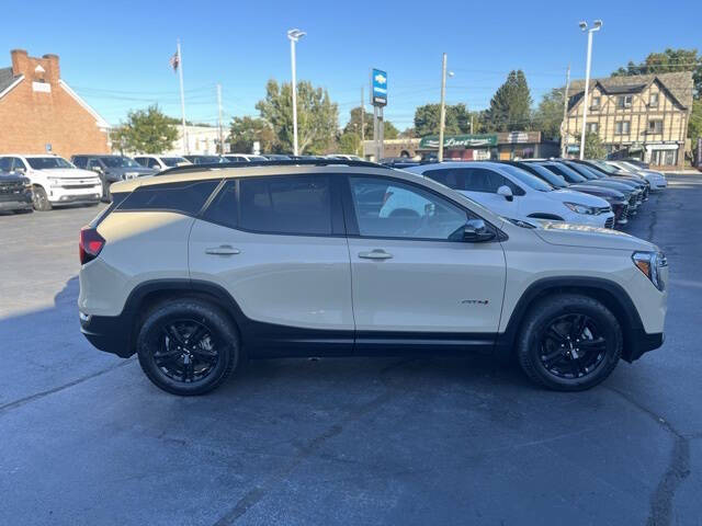 2022 GMC Terrain AT4