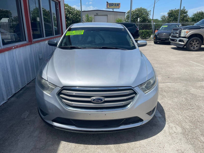 2014 Ford Taurus SEL