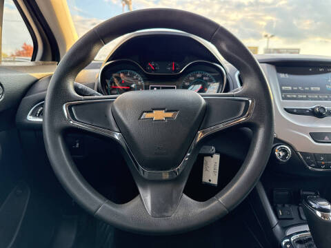 2018 Chevrolet Cruze LS Auto