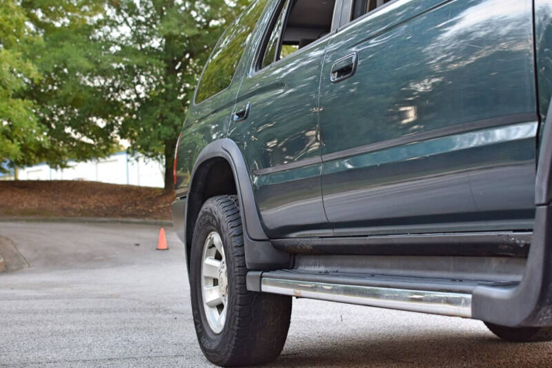 1997 Toyota 4Runner SR5 V6 photo 17