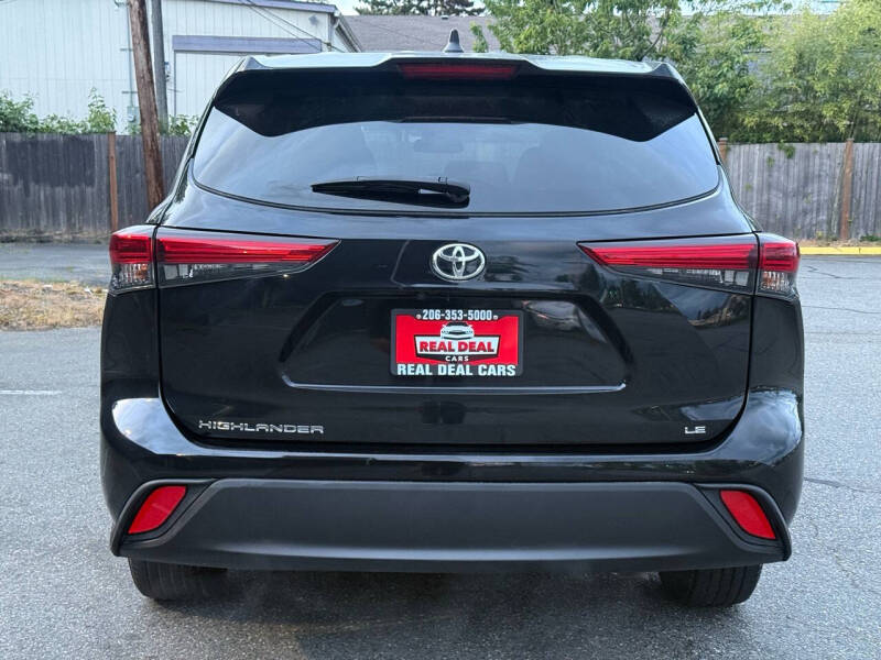 2023 Toyota Highlander LE