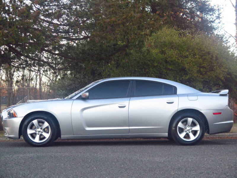 2011 Dodge Charger SE
