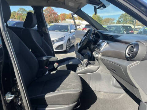 2020 Nissan Kicks SV